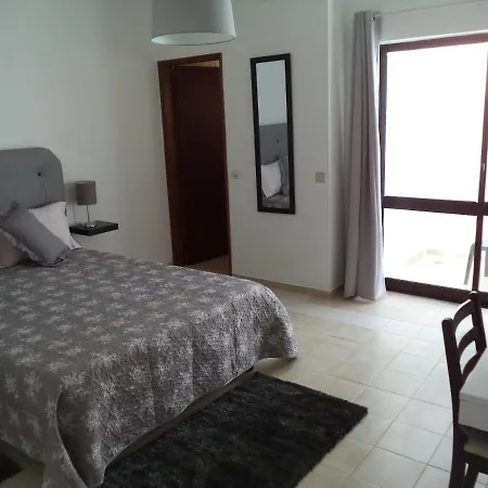 Homestay Quartos Maria Clara *